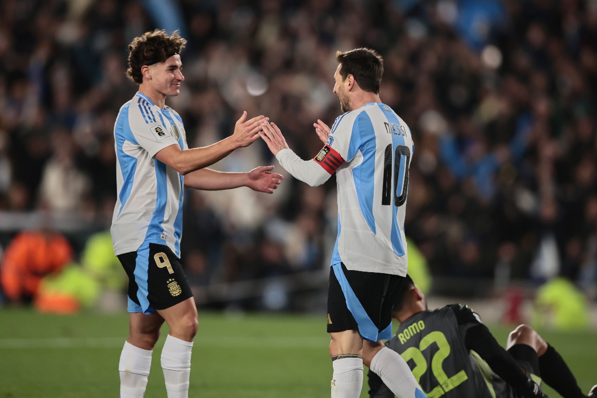 Argentina sorprende con nuevas figuras en su prelista rumbo al Mundial 2026