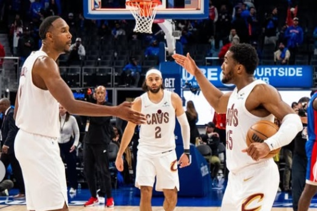 Cleveland queda a un triunfo de eliminar a los Pistons