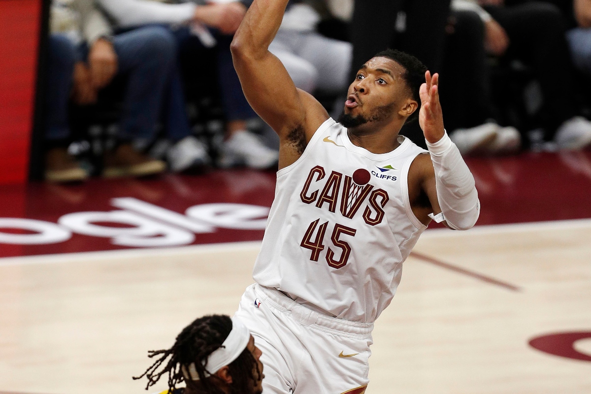 ¡Donovan Mitchell explota con actuación histórica y rescata a Cavaliers!