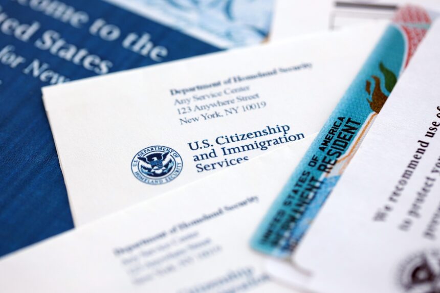 U.S. asylum fraud, asylum fraud, USCIS, asylum application, QuéOnnda