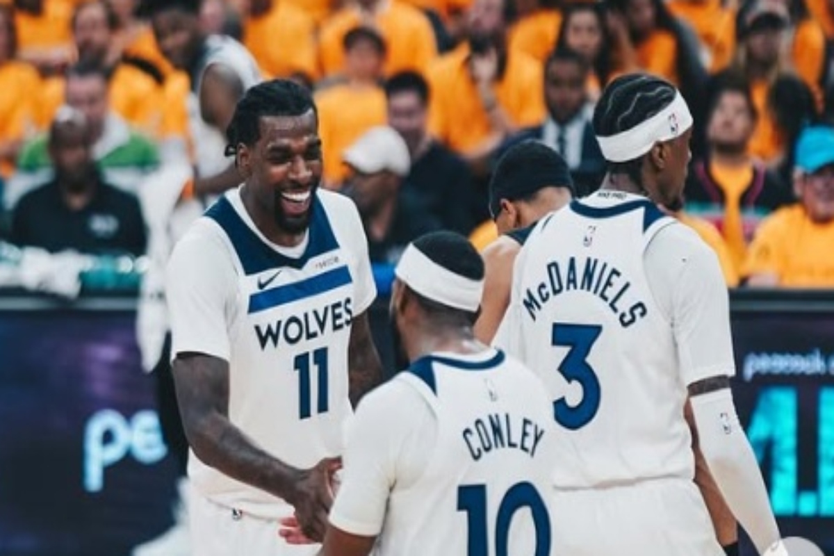Wolves golpean primero: frenan a Wembanyama pese a actuación histórica