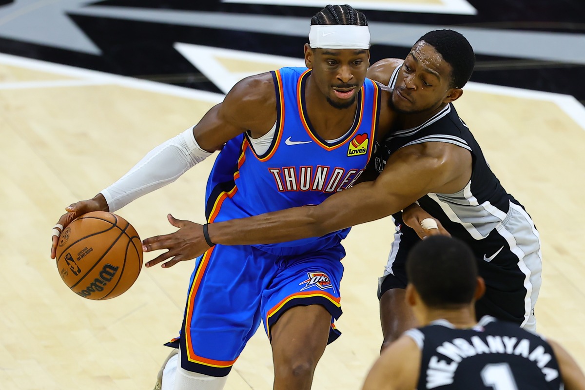 ¡Thunder despierta! Oklahoma aplasta a los Spurs