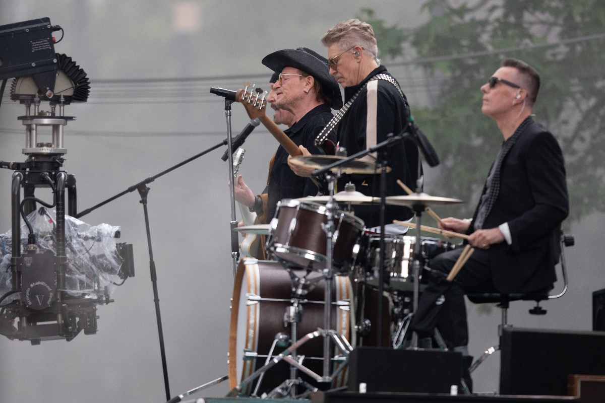 U2 desata locura en CDMX grabando nuevo video en pleno Centro Histórico