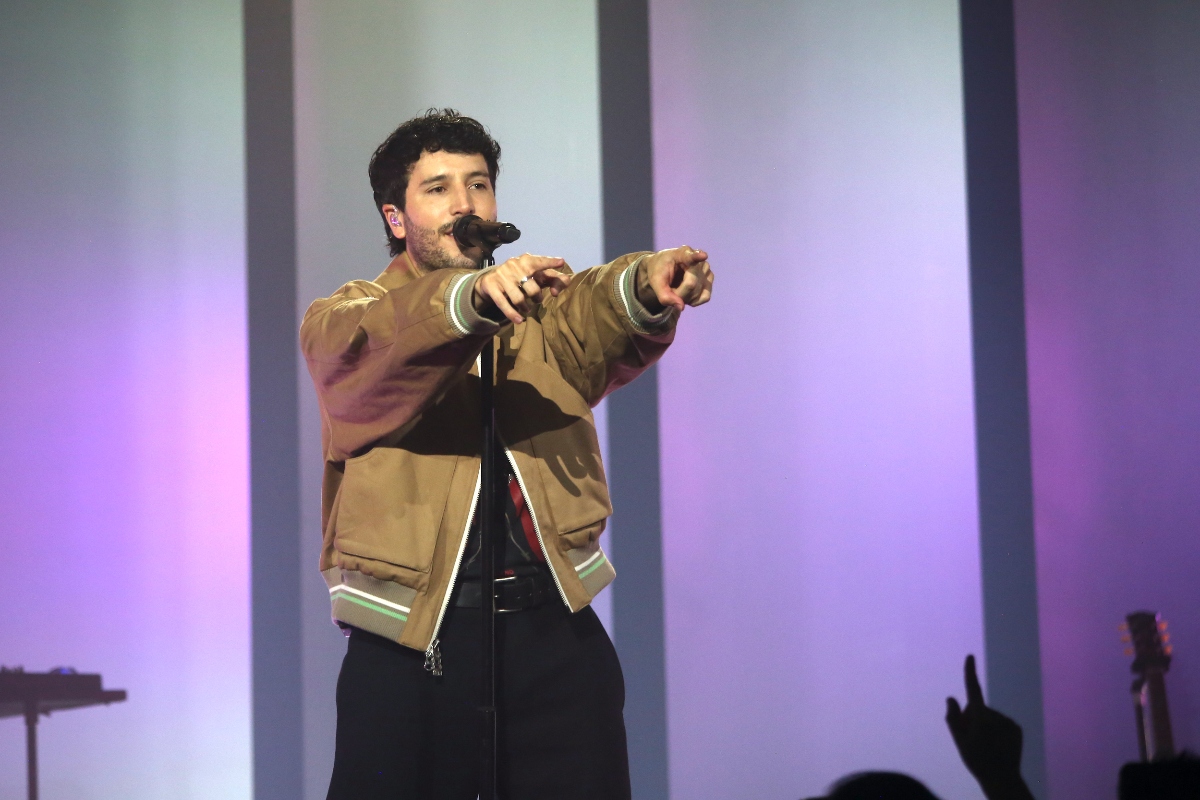 Sebastián Yatra convierte una amistad viral en canción