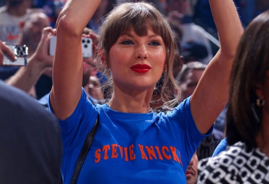Taylor Swift steals the show at the Knicks game