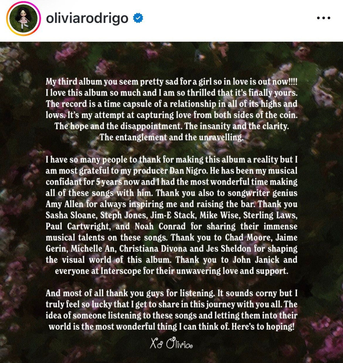 Olivia Rodrigo lanza su nuevo disco 'you seem pretty sad'