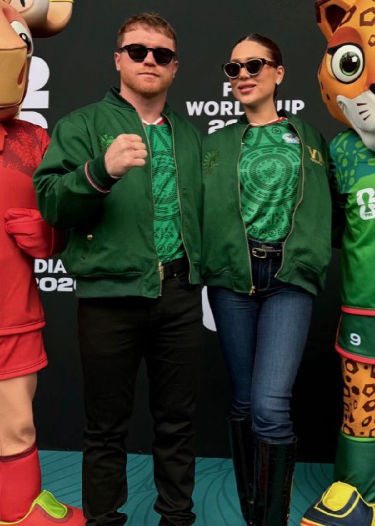 Salma Hayek Jaime Camil Canelo y más famosos asisten al Mundial 