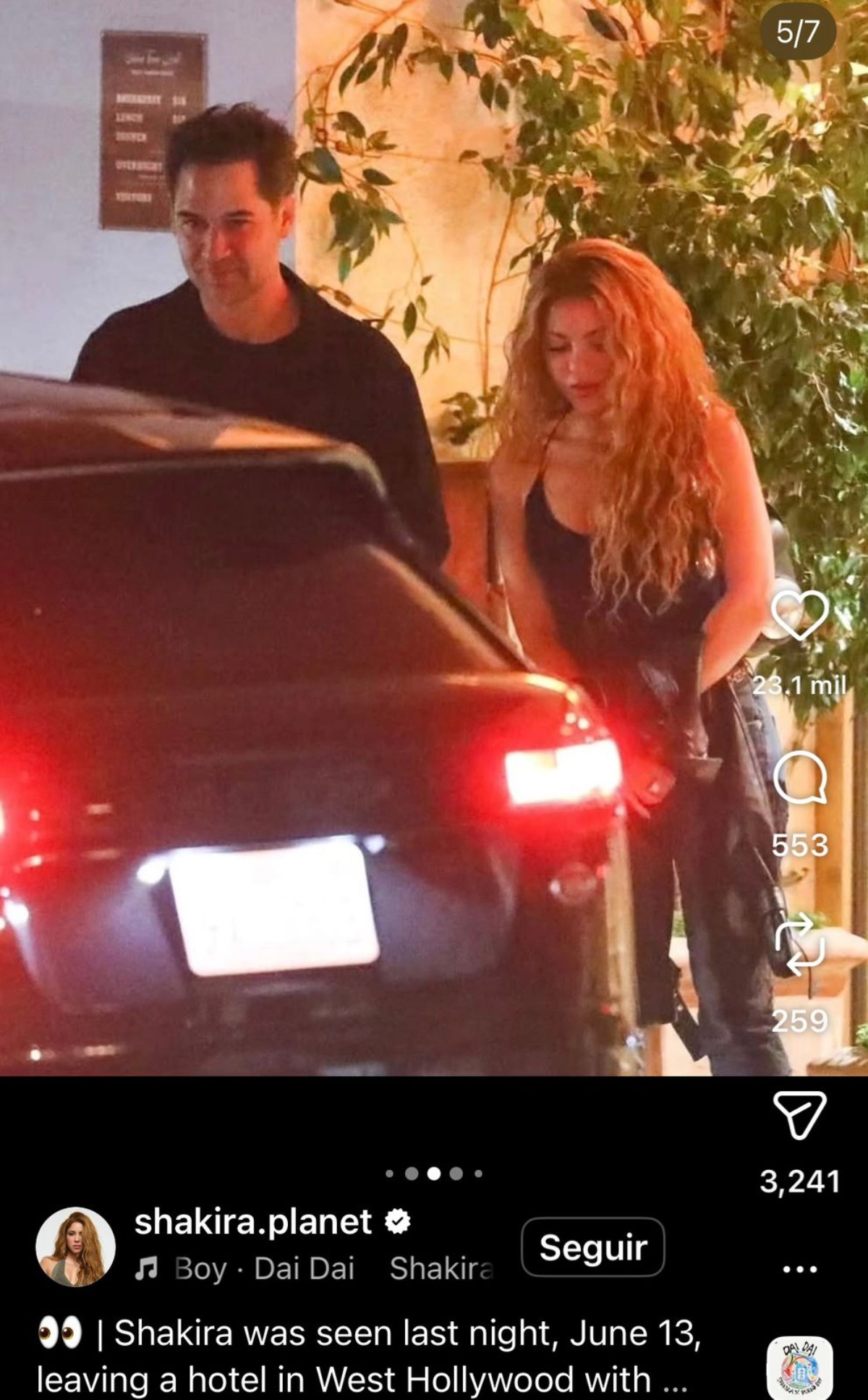 Shakira captada con el actor mexicano Manuel García Rulfo