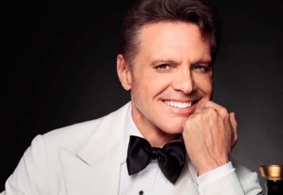 Luis Miguel es operado de emergencia y está hospitalizado
