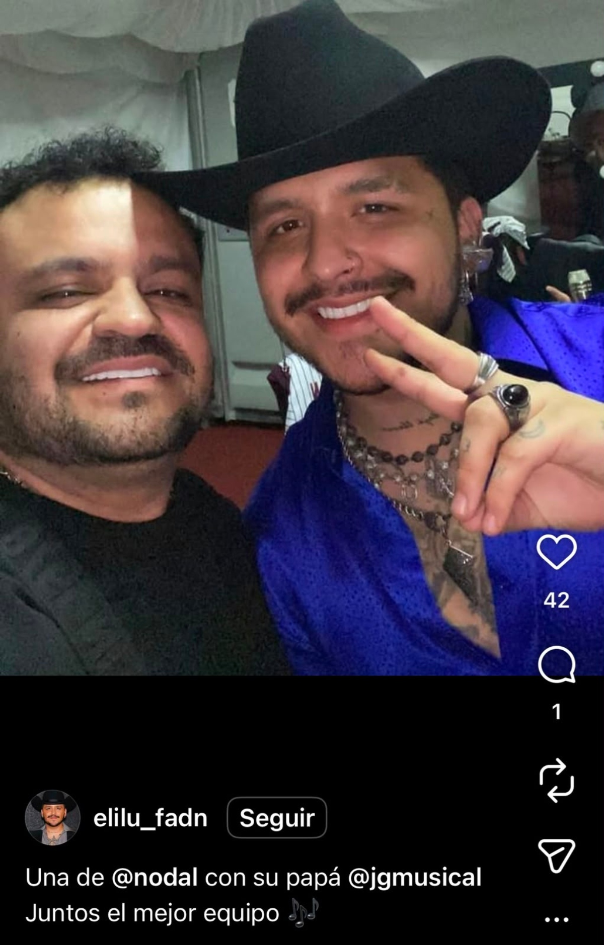Christian Nodal demandaría a su papá por presunto robo de dinero