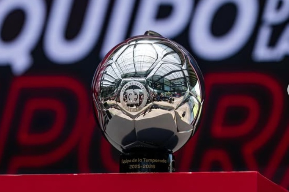 FMF premia al Cruz Azul como el mejor equipo del año y se lleva un millón de dólares