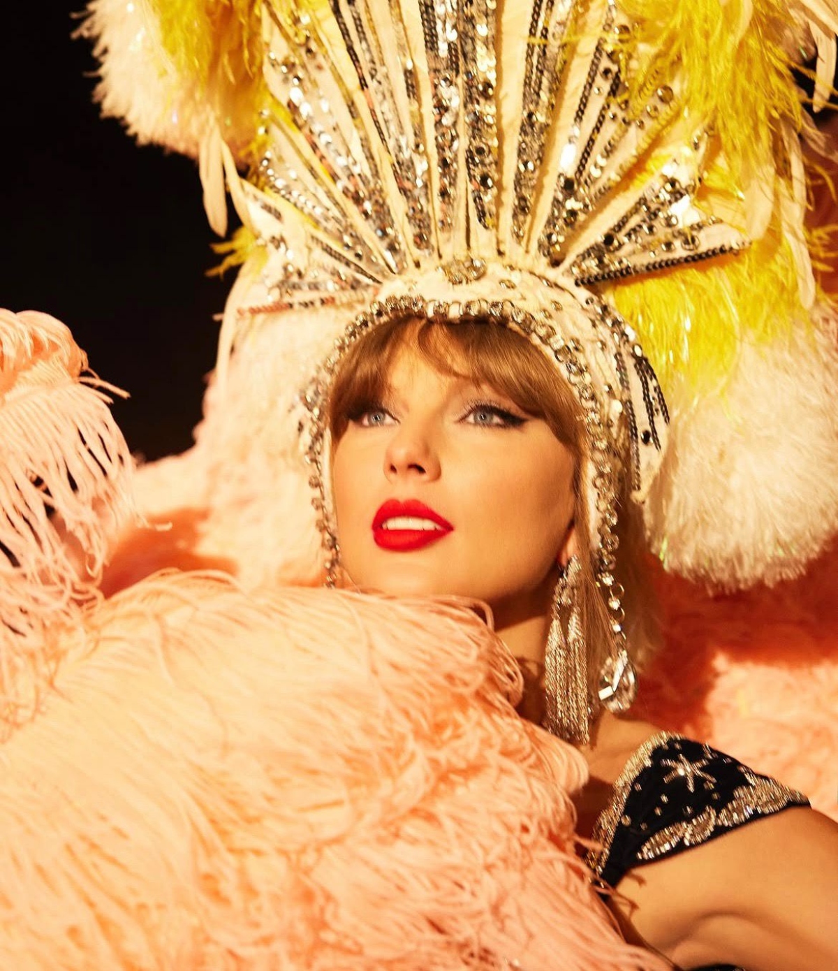 Taylor Swift eleva su fortuna a los 2 mil millones de dólares