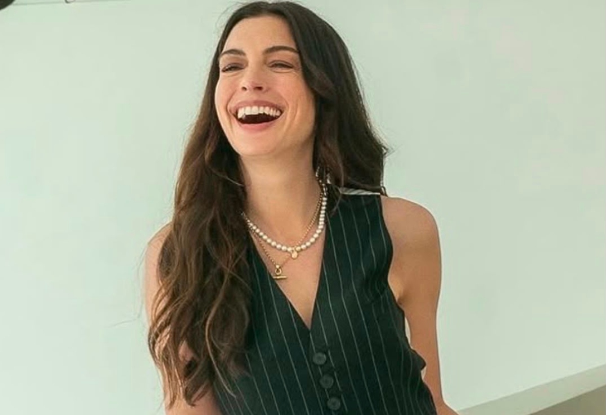 Anne Hathaway confirma su tercer embarazo