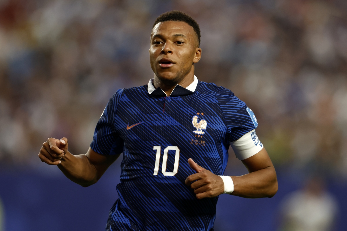 Mbappé alcanza a Klose y queda a dos goles de la marca de Messi