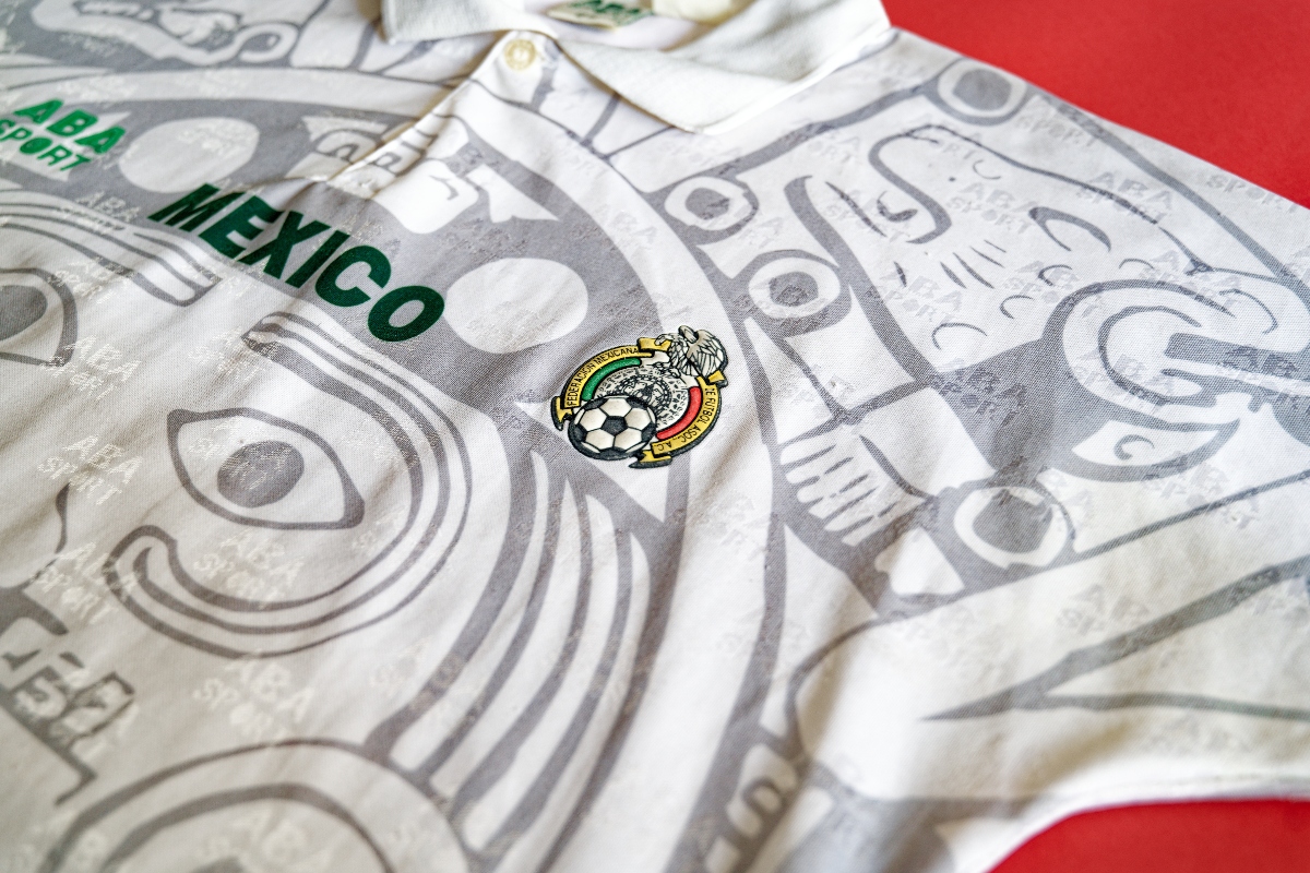México se despide contra Serbia