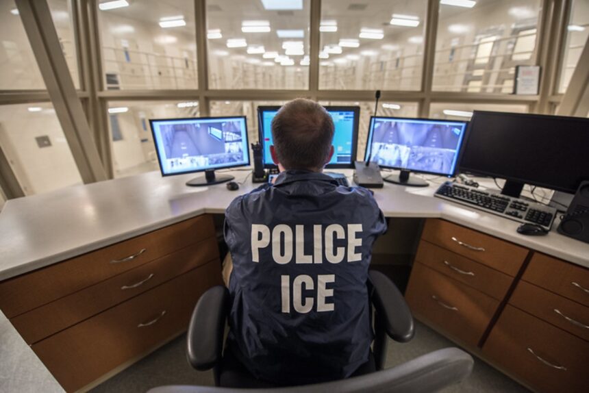 Arizona Detention Center Shut Down, Surprise, Arizona Detention Center, ICE, Nueva Onda