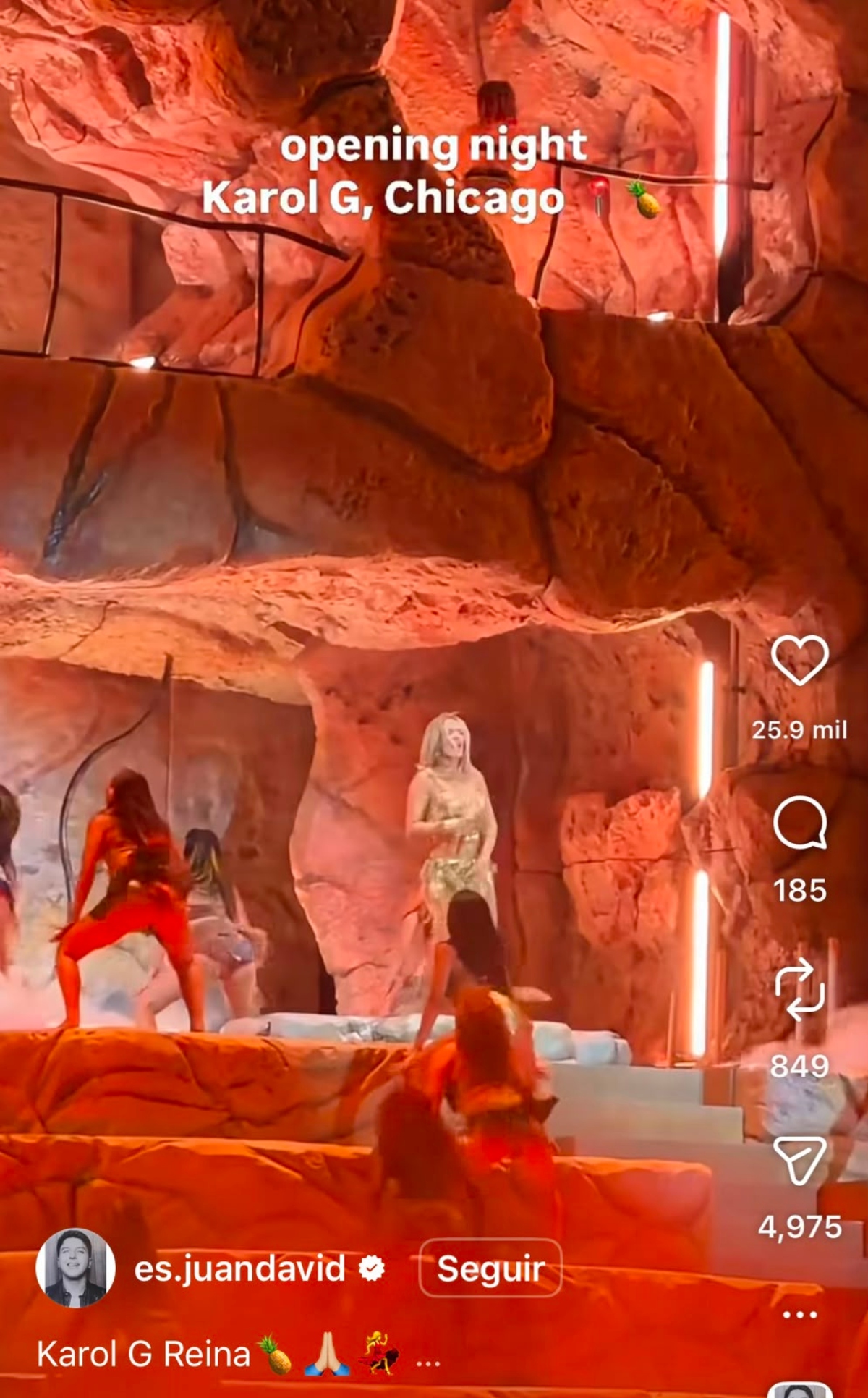 Karol G arranca en EEUU su 'Viajando Por El Mundo Tropitour'