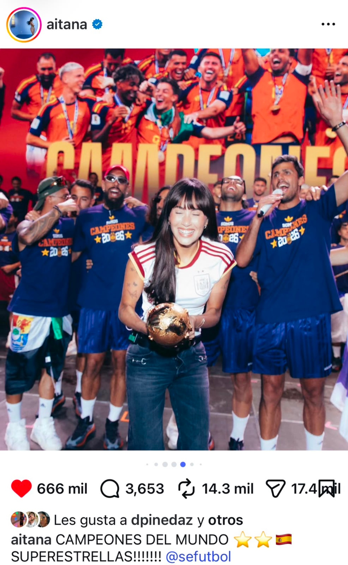 Aitana celebra selección de España Mundial cantan 'Superestrella'