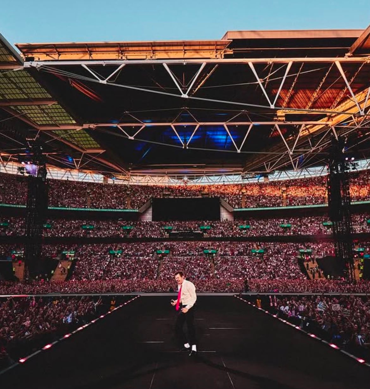 Harry Styles Cancels One of His Shows in Latin America