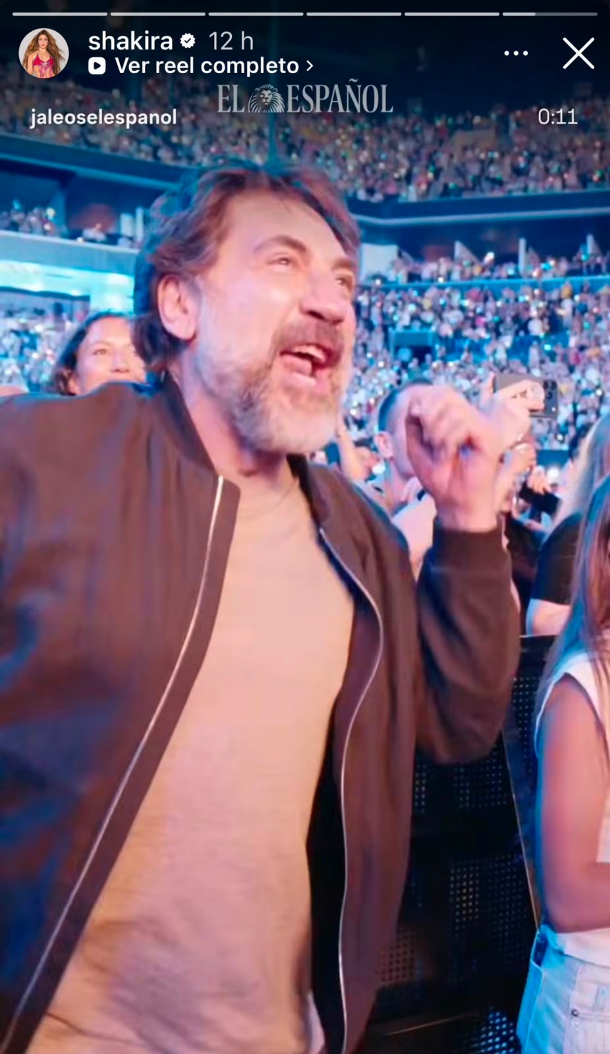 Javier Bardem 'goes wild' in the middle of Shakira's concert