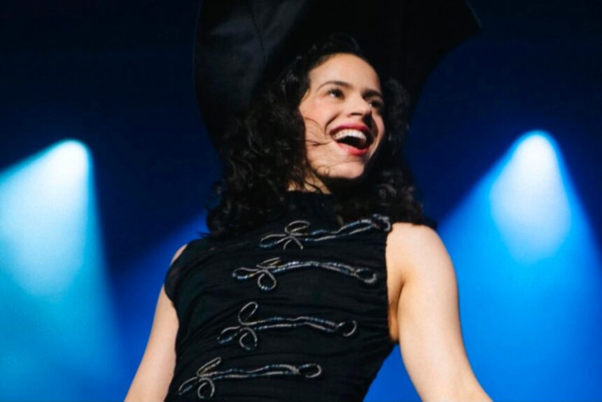 Rosalía surprises everyone with a sneak peek of her new song right in the middle of a concert