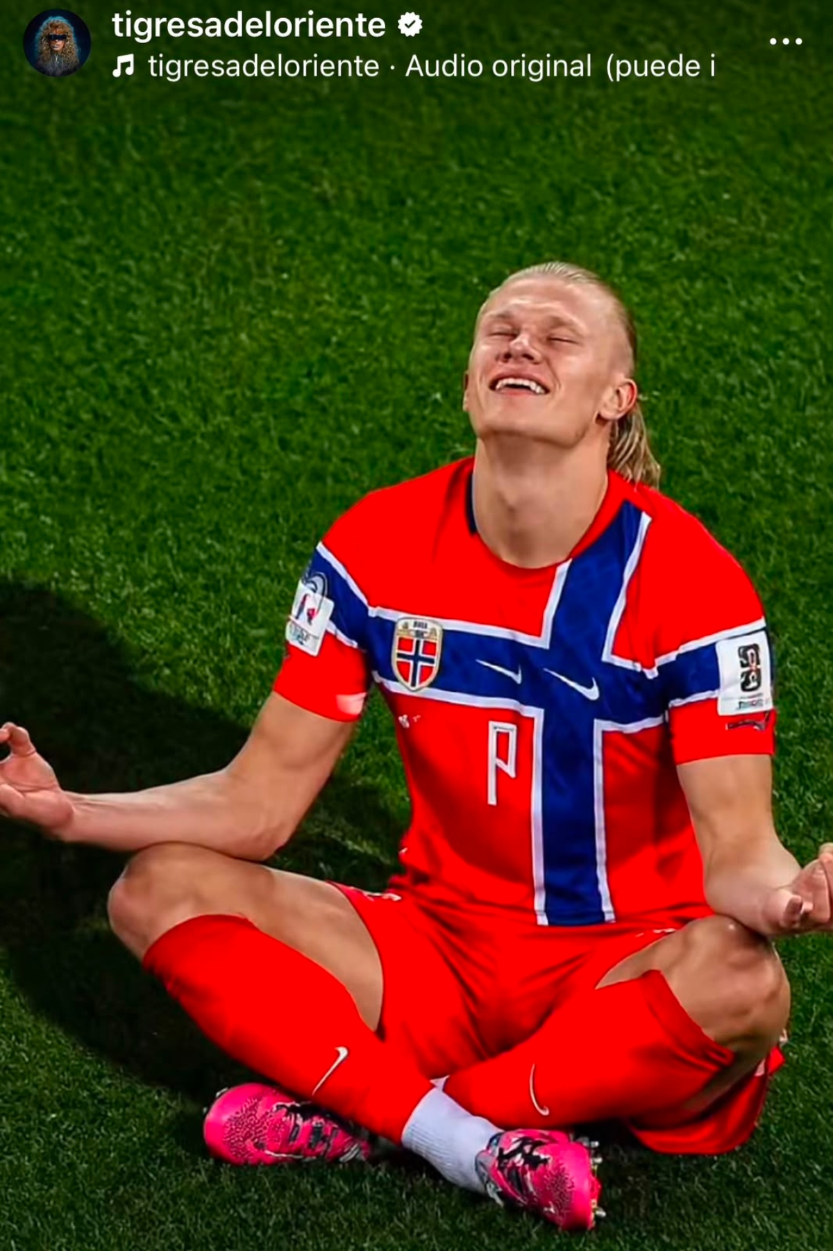 La Tigresa del Oriente Sings for Haaland, the Norwegian soccer player
