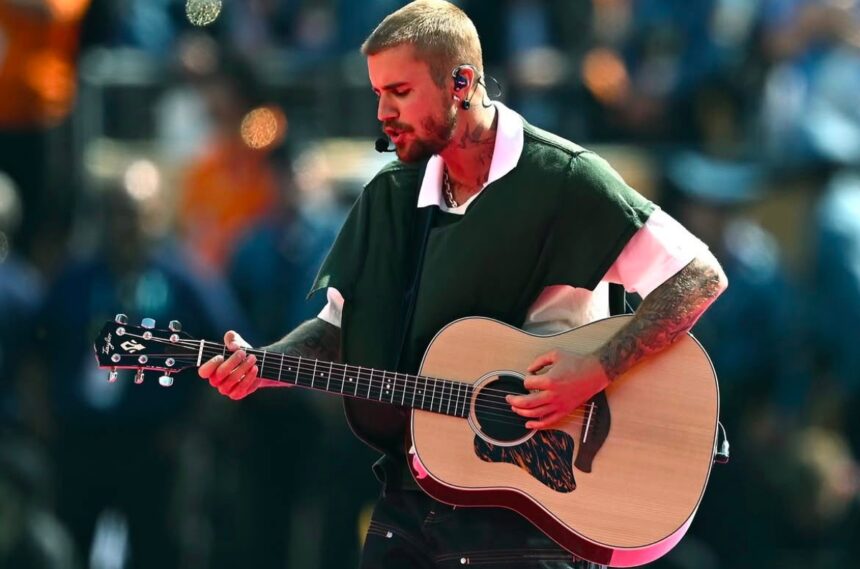 Justin Bieber is facing harsh criticism for his performance at the 2026 World Cup