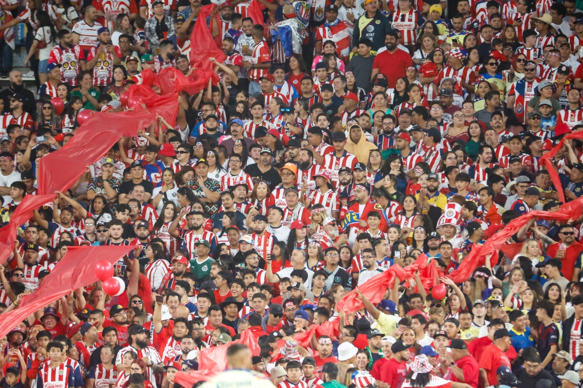 Chivas recibirá millonaria compensación FIFA