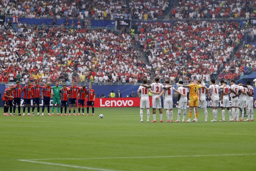 Jayden Adams moment of silence, Jayden Adams, moment of silence, soccer player killed at the 2026 World Cup, South African soccer player, Nueva Onda