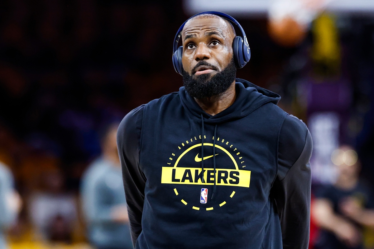 LeBron James desata una locura en la NBA… ¡hasta equipos de la NFL quieren ficharlo!